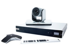 Система ВКС Polycom RealPresence Group 700